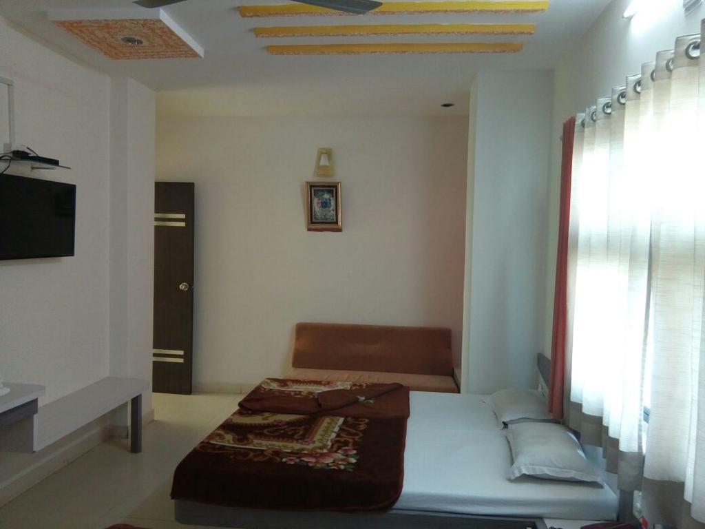 Hotel Sudarshan Nāthdwāra Buitenkant foto